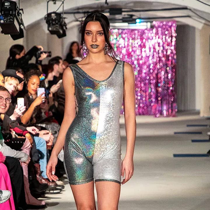 SEMAINE DE LA MODE DE BERLIN Hiver 04 "Harley Quinn" pour la vente par Lettau l|. Art Fashion