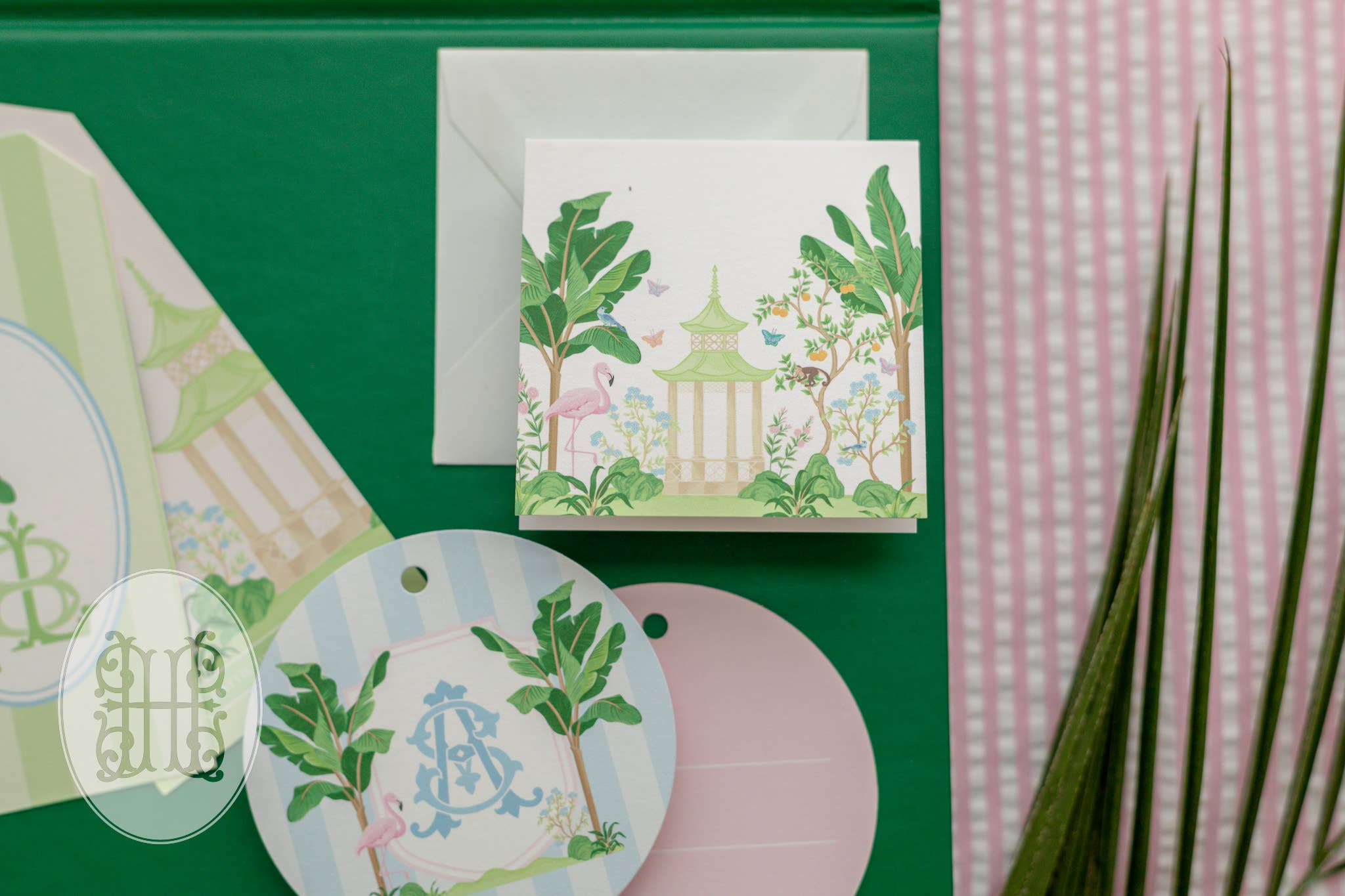 Hattie Hill Designs, LLC - Vendita all'ingrosso Biglietti di auguri generici - Biglietto di Recinzione "La Palma Rosa"1