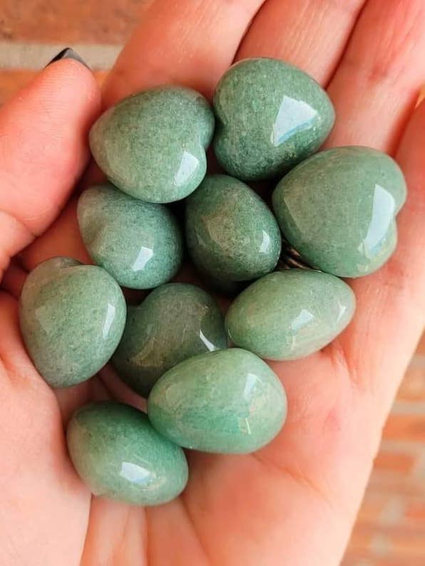 Green Aventurine Heart Stones for wholesale by ZARDENIA