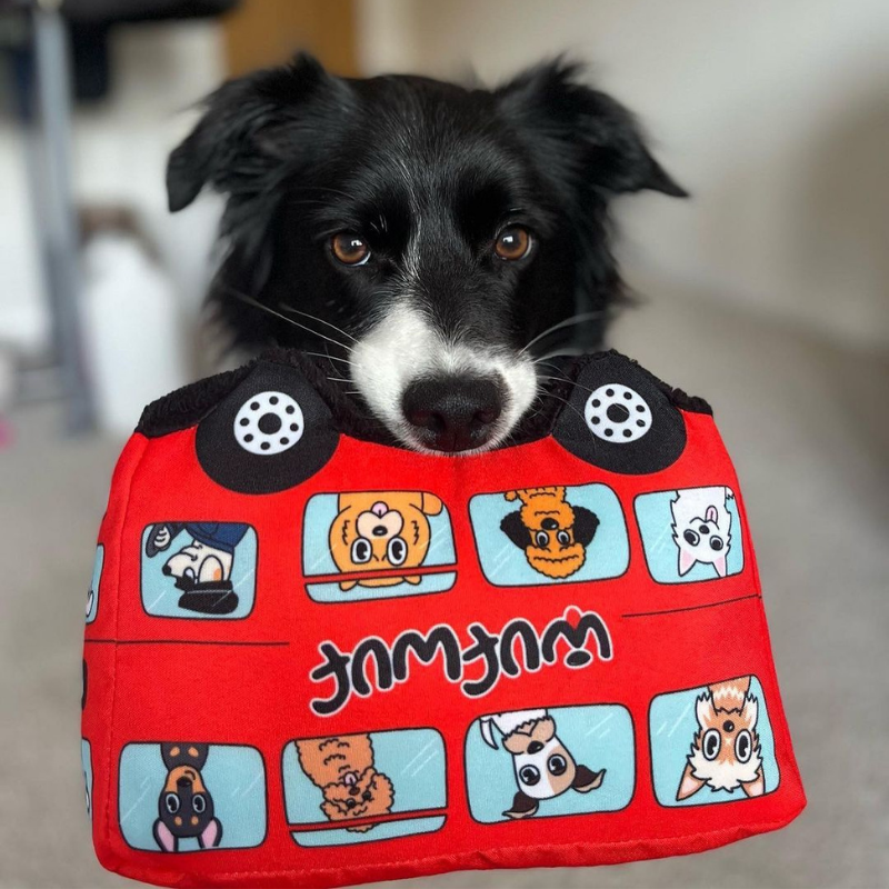 WufWuf - Vendita all'ingrosso Giocattoli sonori per animali - Cani - Giocattolo per cani WufWuf City Transpawt, autobus di Londra in peluche con sonaglio4