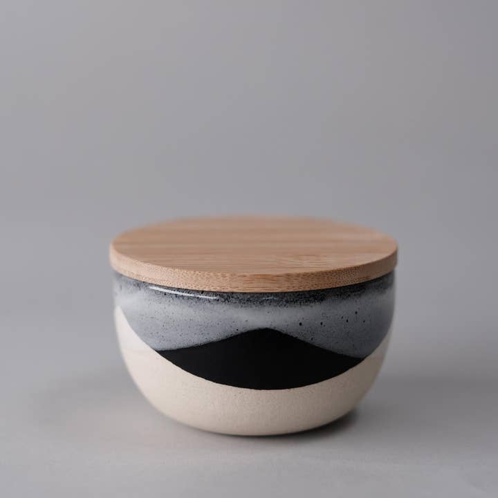 FHAR Studio - Wholesale Salt Mill - core - Salt Cellar with Bamboo Lid - Handmade porcelain 1