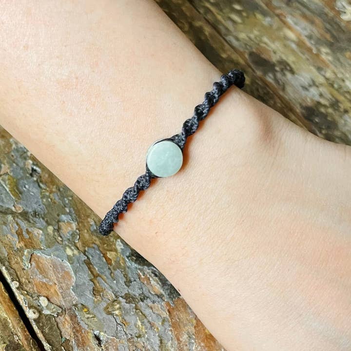 GUATEARTISAN - Wholesale Beaded Bracelet - Handwoven Twisted Jade Bracelet
