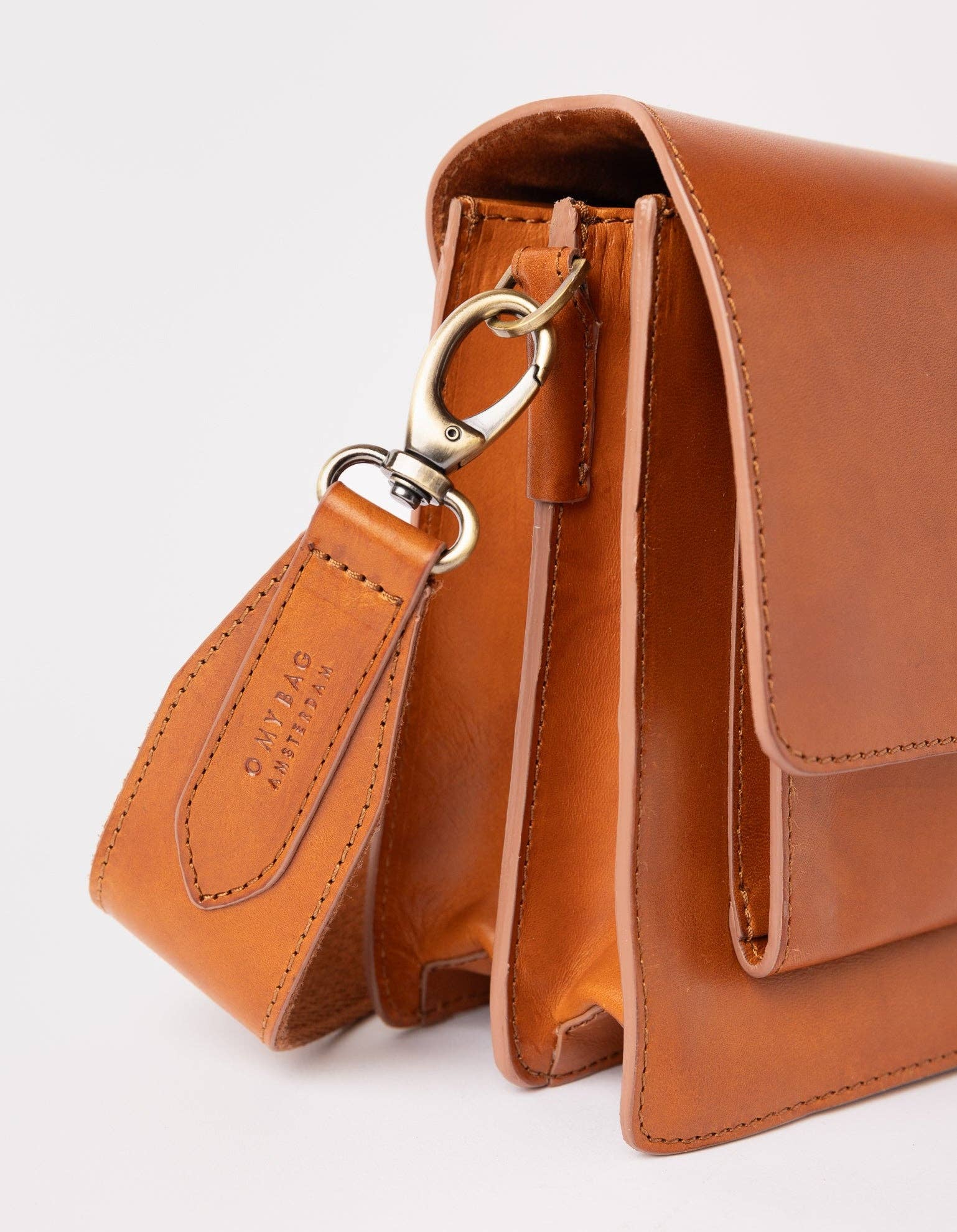 O My Bag - Wholesale Crossbody Bag - Women's - Harper - Cognac Classic Leather5