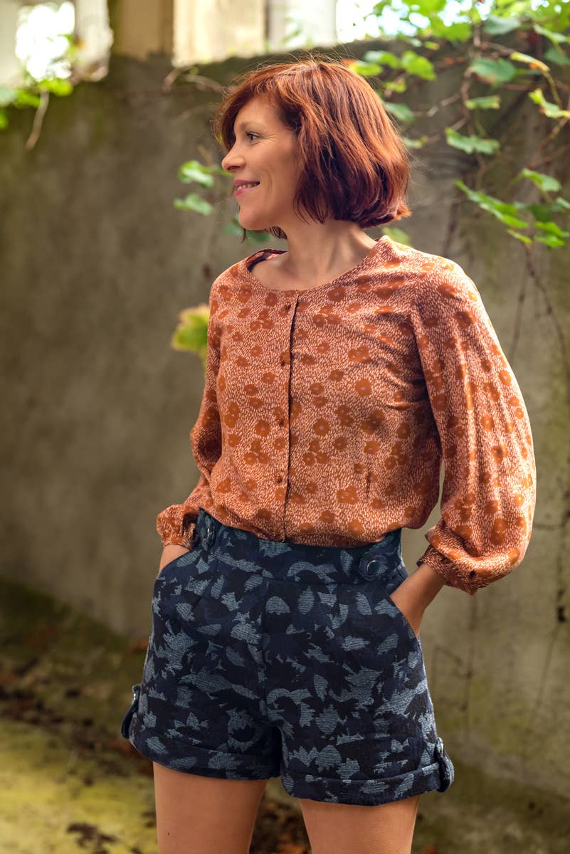 Eglantine et Zoé – wholesale Fabric – Punti Caramel Viscose Poplin Fabric1