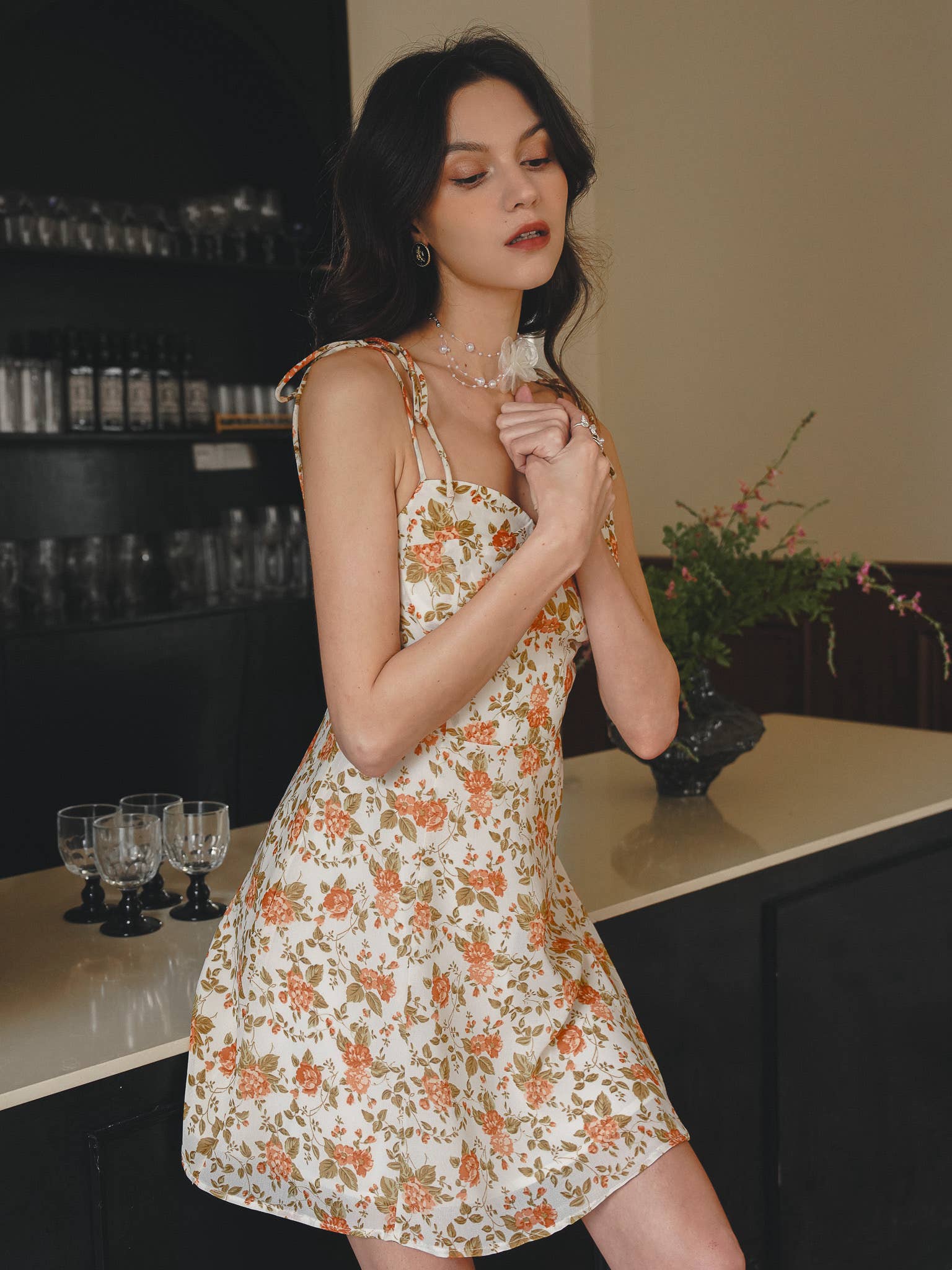 ROSIE POSIE – wholesale Klänning - Dam – RP2272 - Mjuk Orange Blommig Sommarklänning3