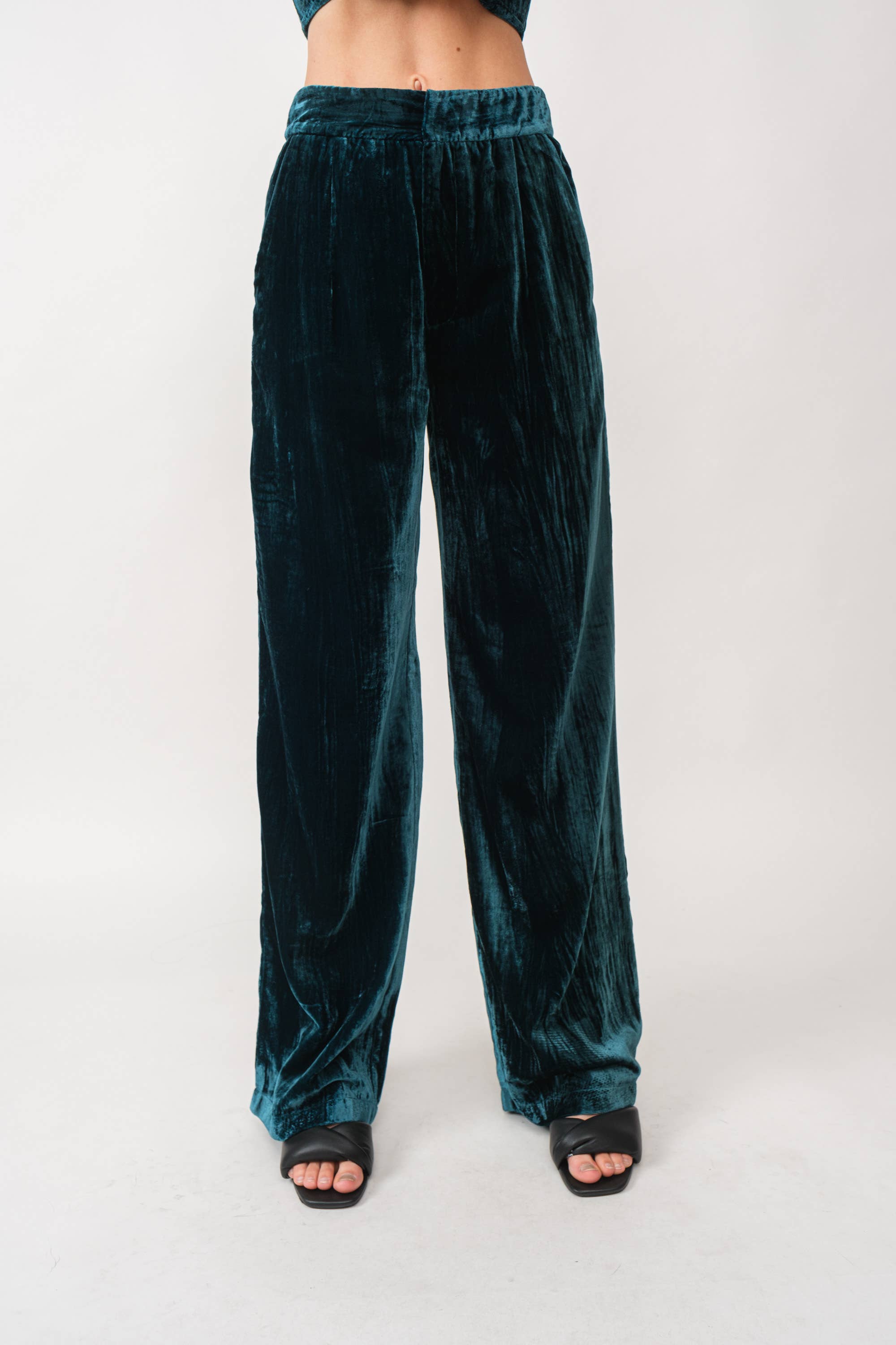 SARCELLE PANTALON EN VELOURS S80223 en vente sur Faire16