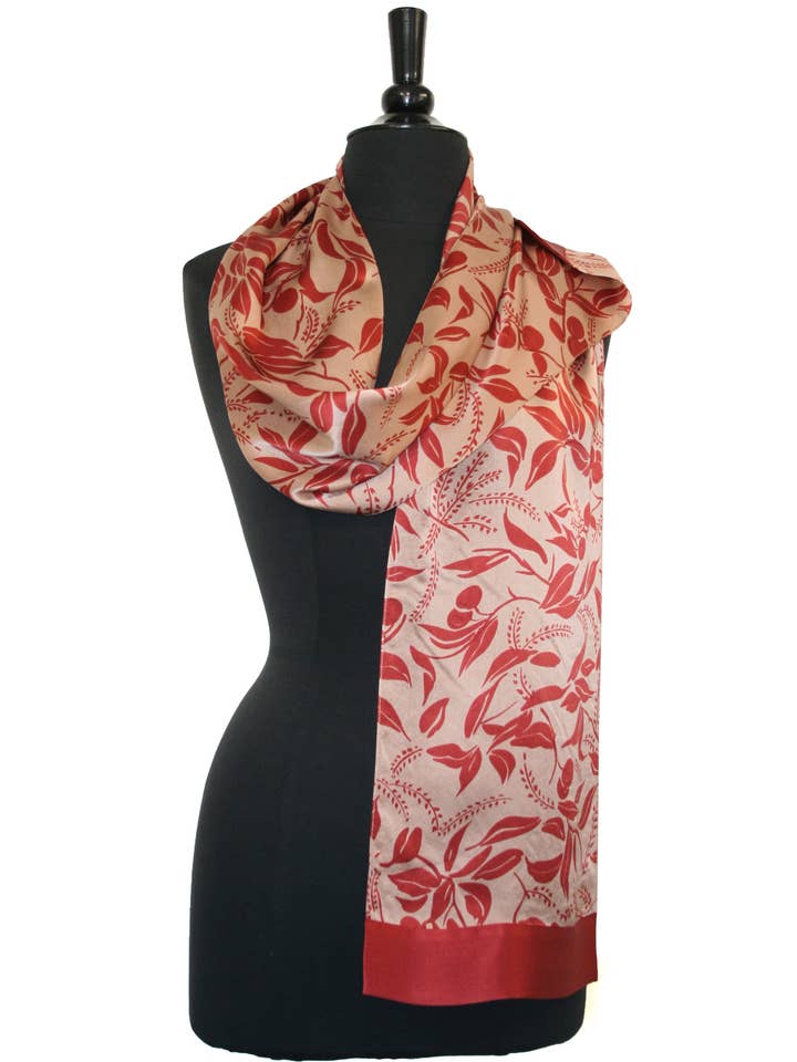 Sciarpa di Seta ai Frutti di Bosco per la vendita all'ingrosso da parte di Kavita