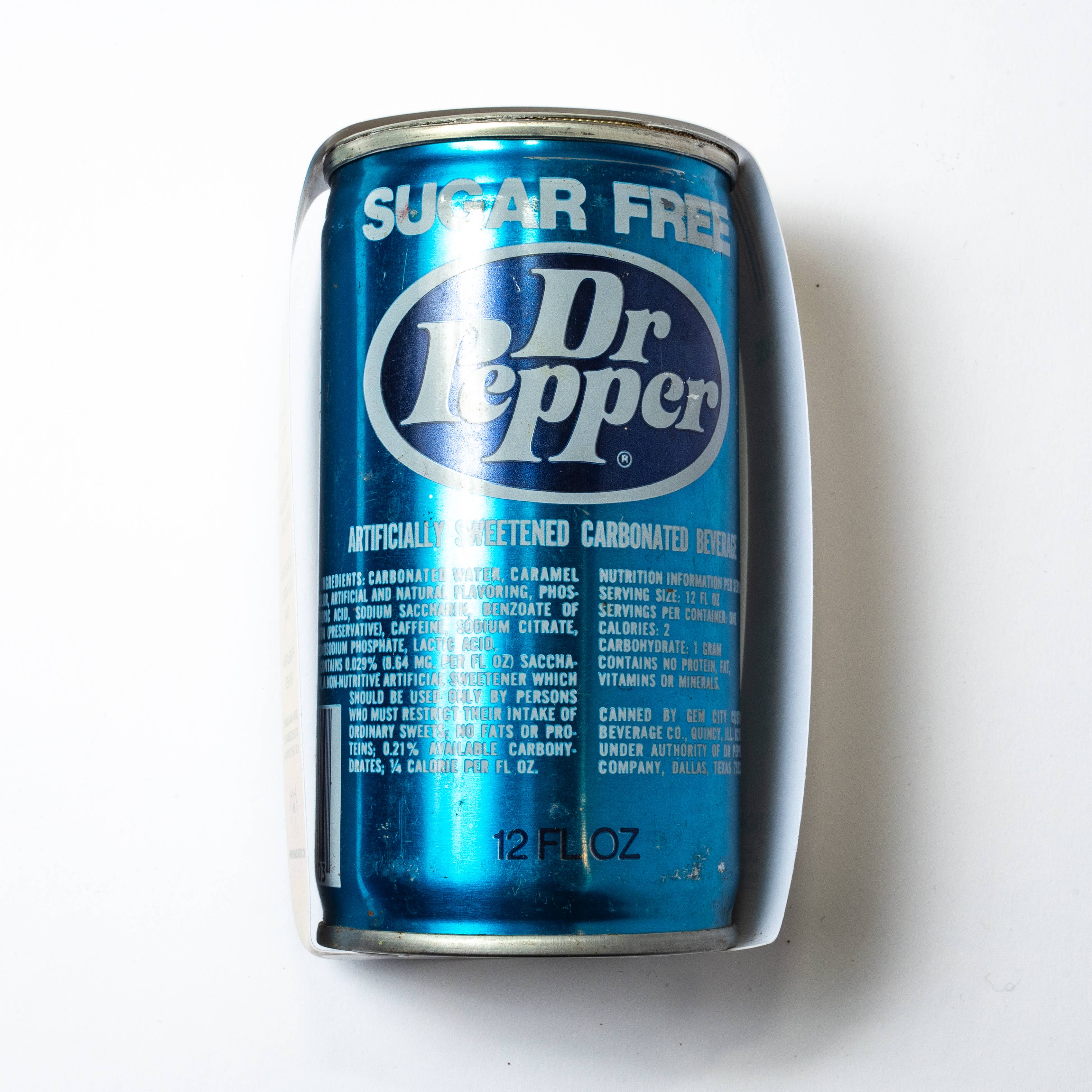 The Mustache Cat Made – wholesale Pet treats – Cat – Cat Grass -In- A Vintage Soda Can1