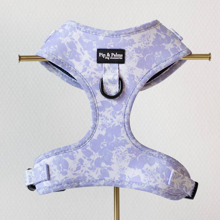 Harnais pour chiens Li La Lilas pour la vente par Pip and Palms