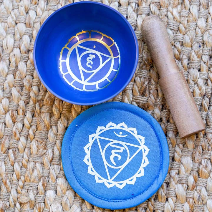 Himalayas Shop - Vente Accessoire de méditation - Ensemble de 7 bols chantants colorés Chakra6