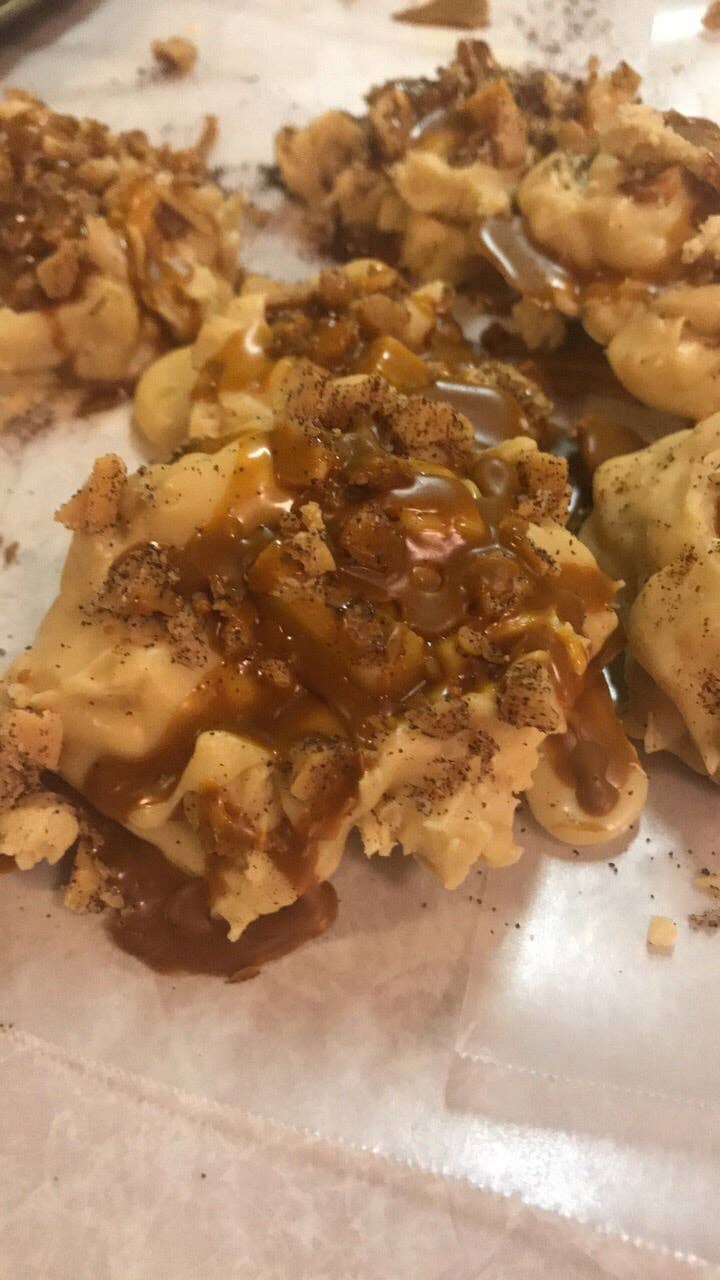 Frog on a Limb Primitives - Wholesale Wax Melt - Single Cookie wax melts4