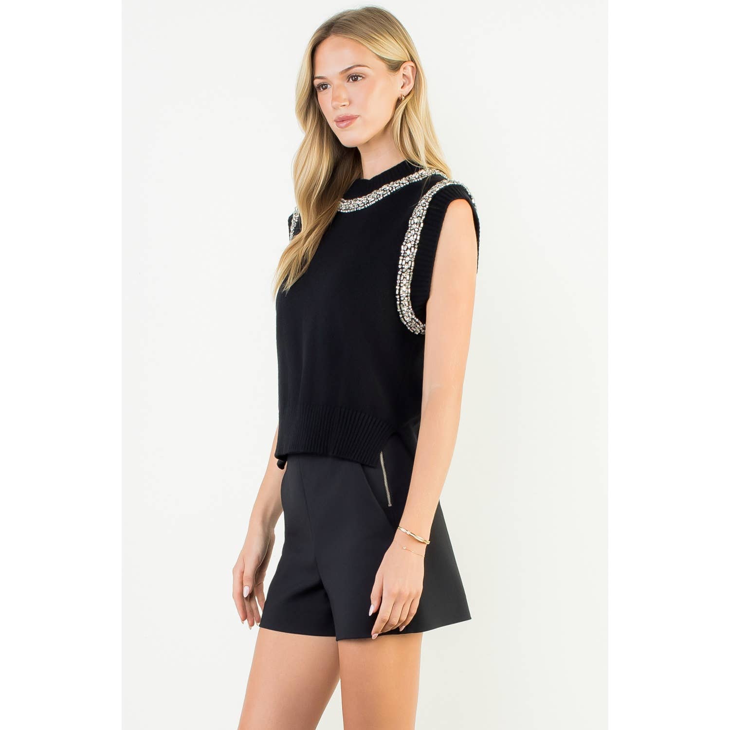 THML - Vendita all'ingrosso Maglietta - Donna - Top a Maglia con Collo Alto Decorato5