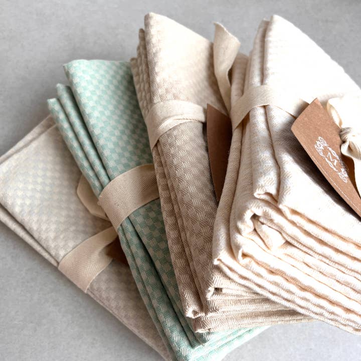 Machado GmbH - Wholesale Tea Towel - Set of 3 checkered tea towels - white1