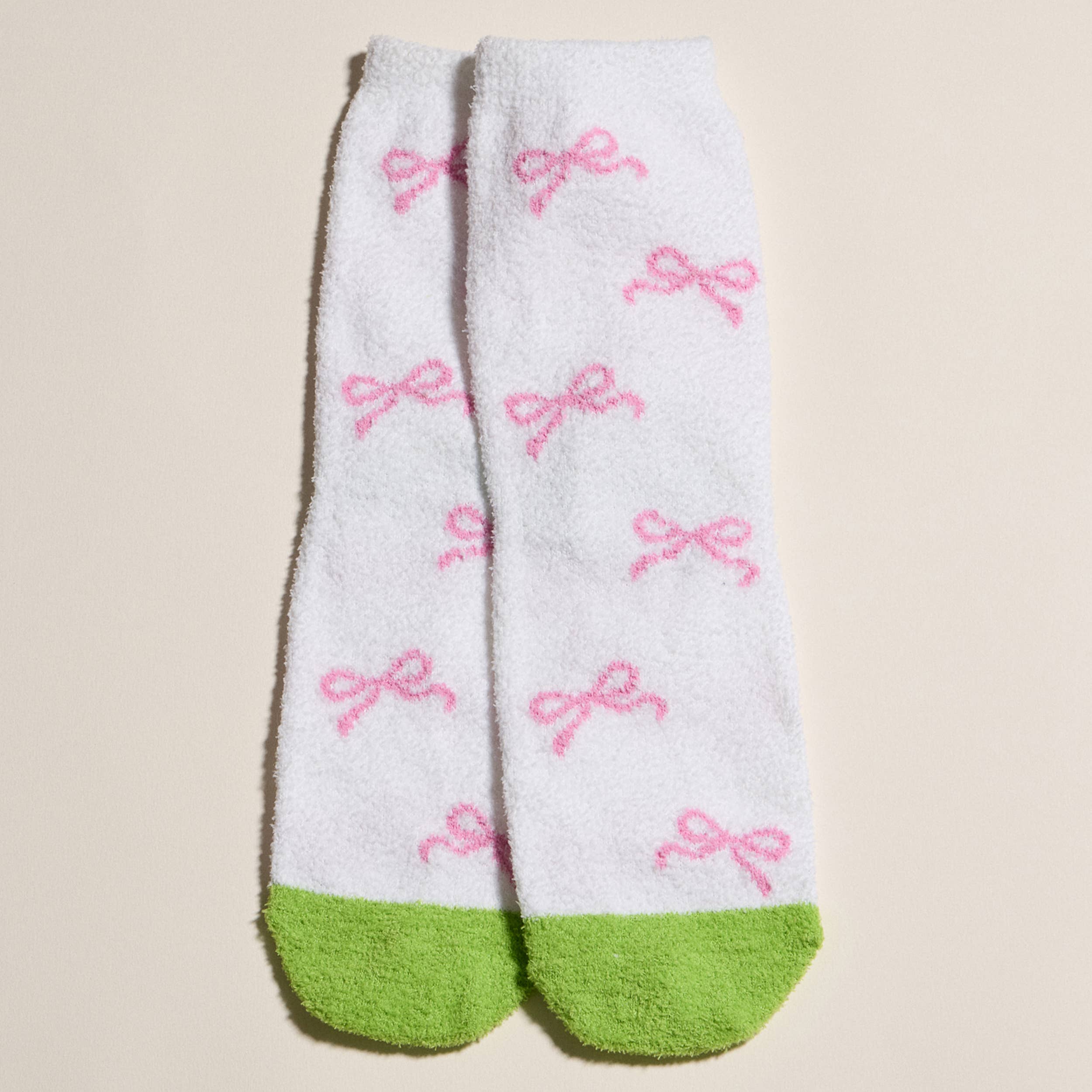 Hana - Wholesale Socks - Women's - Christmas Theme Printing Winter Fuzzy Cozy Socks (4 Pairs)9