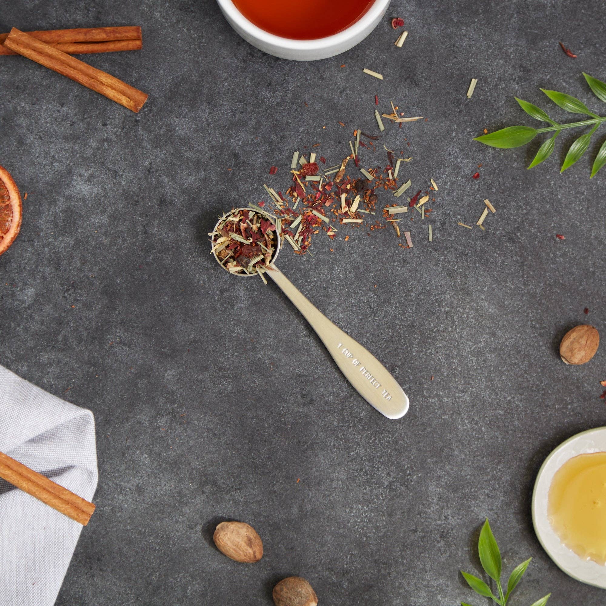 RSVP International - Vente Cuillère doseuse - Pelle à thé parfaite1