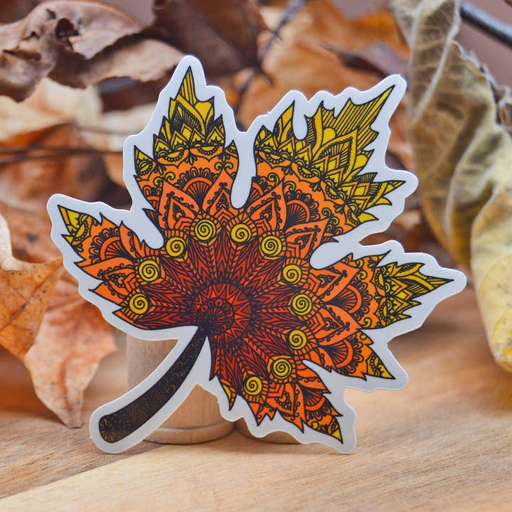 Autocollant imperméable feuille d'érable, autocollant feuille d'automne pour la vente par Crafted by Chris Co.