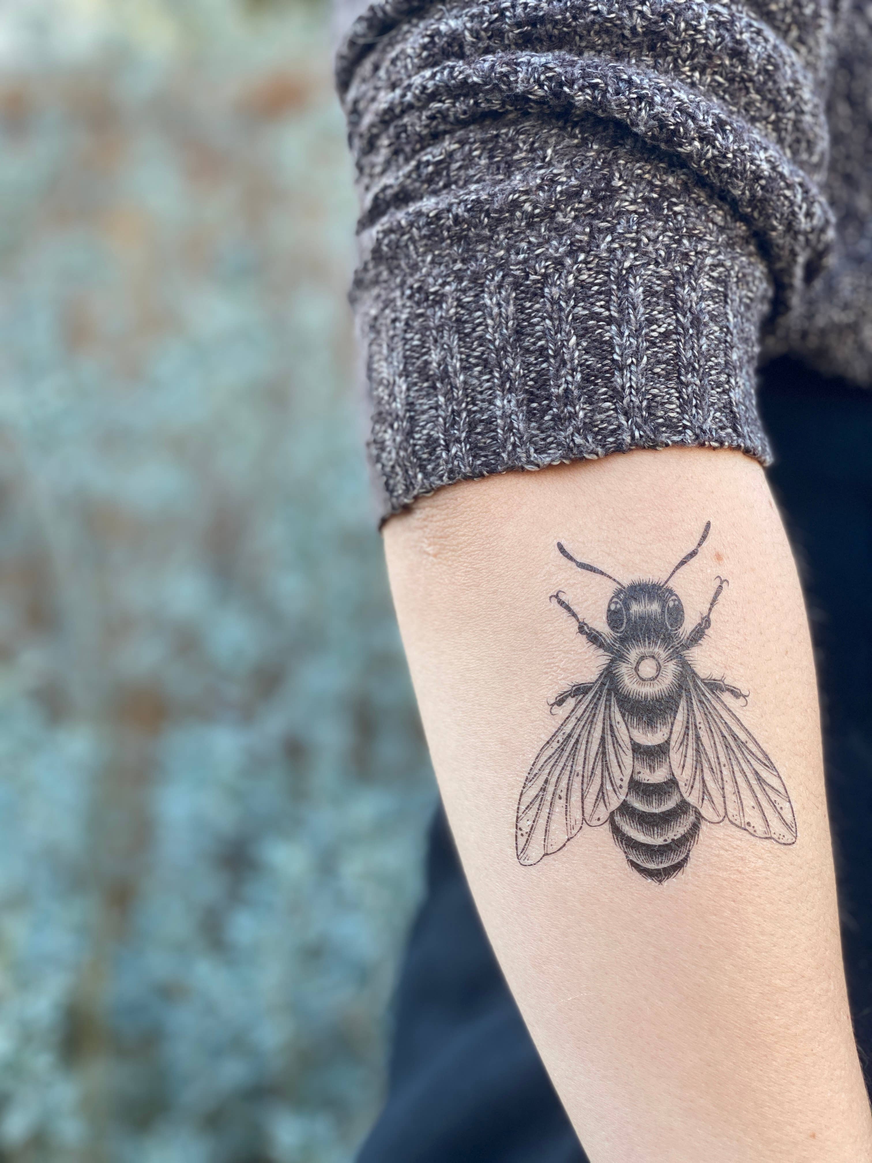 NatureTats - Wholesale Temporary Tattoo - Big Bee Temporary Tattoo7
