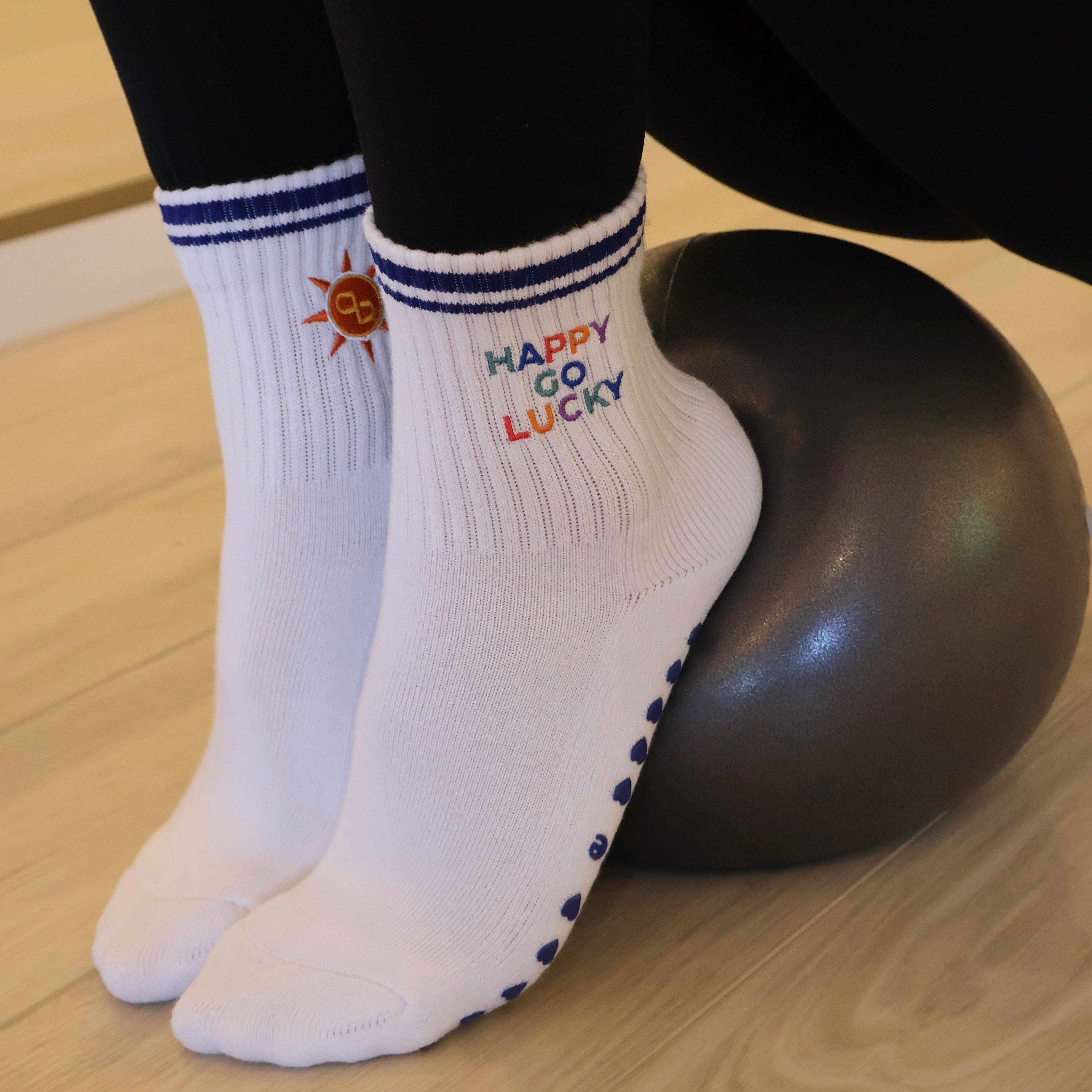 Pilabarre - Wholesale Socks - Women's - Happy Go Lucky Grip Socks1