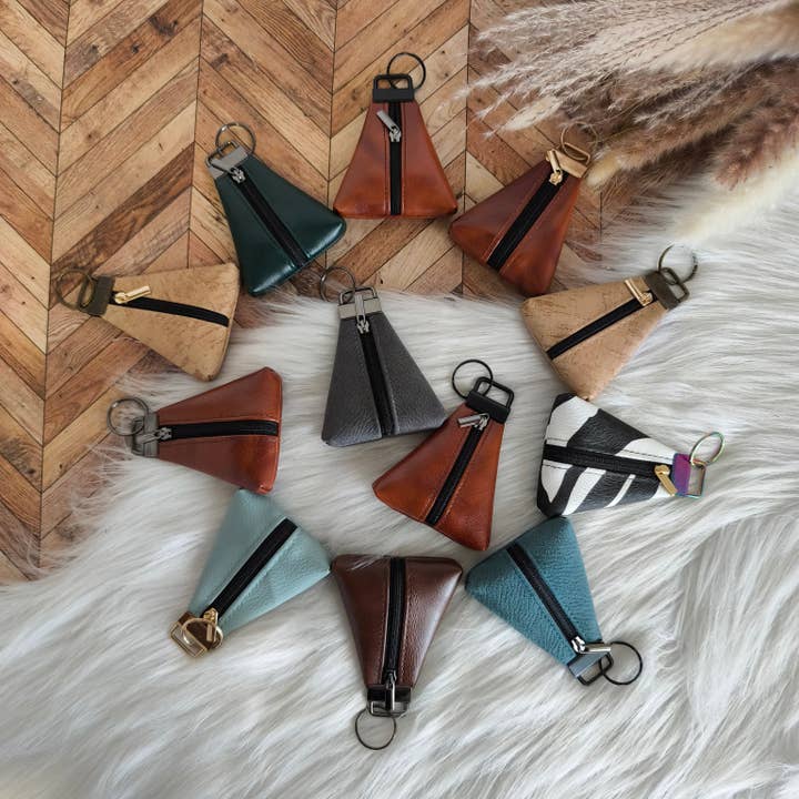 Porte-clés porte-monnaie. pour la vente par L'aiguille de Sha