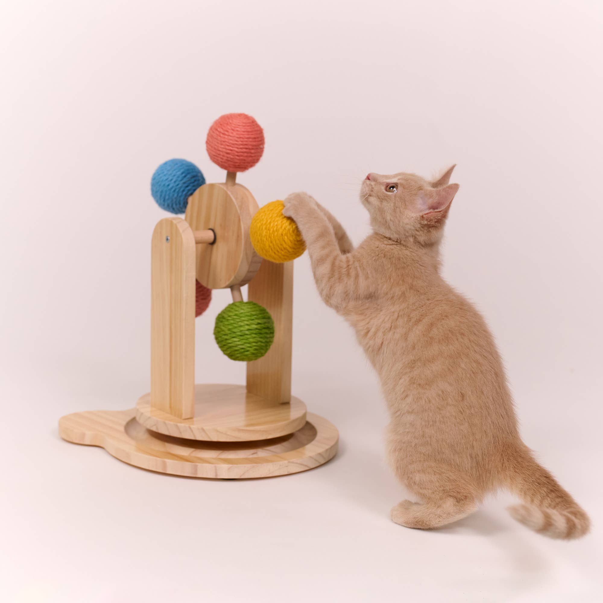 Armarkat - Vente Griffoir – chat - Le centre de jeu interactif complet : Pinewood Ferris Wheel 7