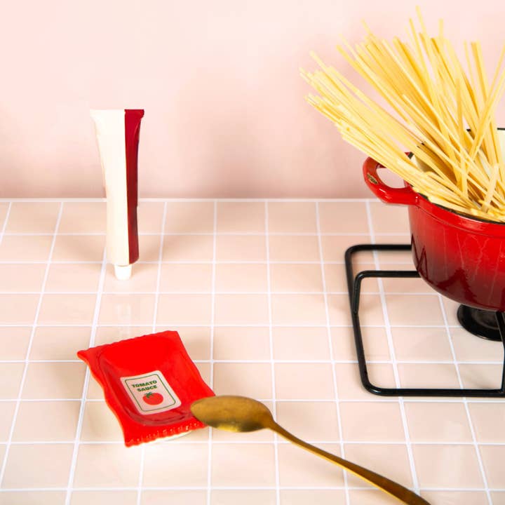 L'expressionist - Wholesale Decorative Tabletop Object - Ketchup pocket emptier1