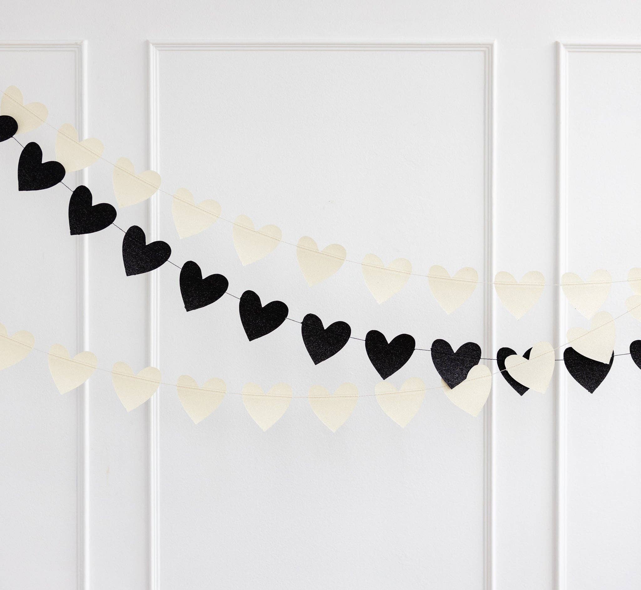 My Mind’s Eye - Wholesale Party Sign/Banner - XOX1002 -  Glitter Heart Banner Set5