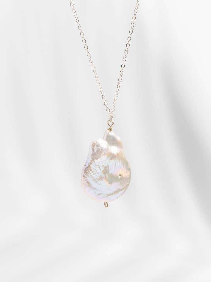 Collier Vénus pour la vente par Think Unique