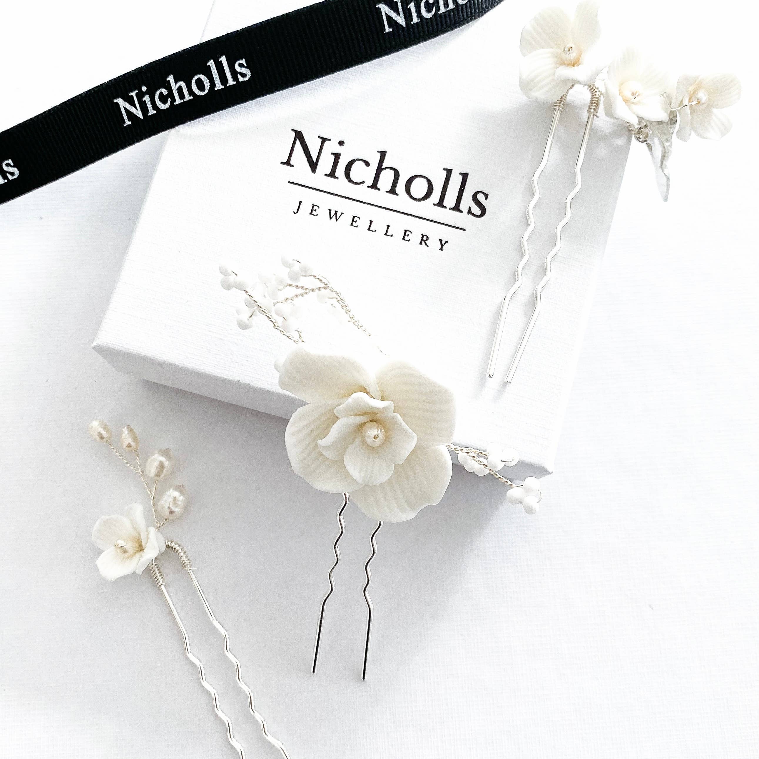 Nicholls Jewellery - Wholesale Hair Pin - Porcelain White Flower, Silver leaf, Pearl Pins x 36