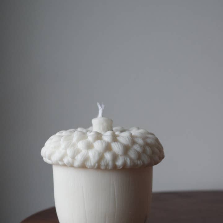 Acorn - Noix de Gland pour la vente par Diemene Studio