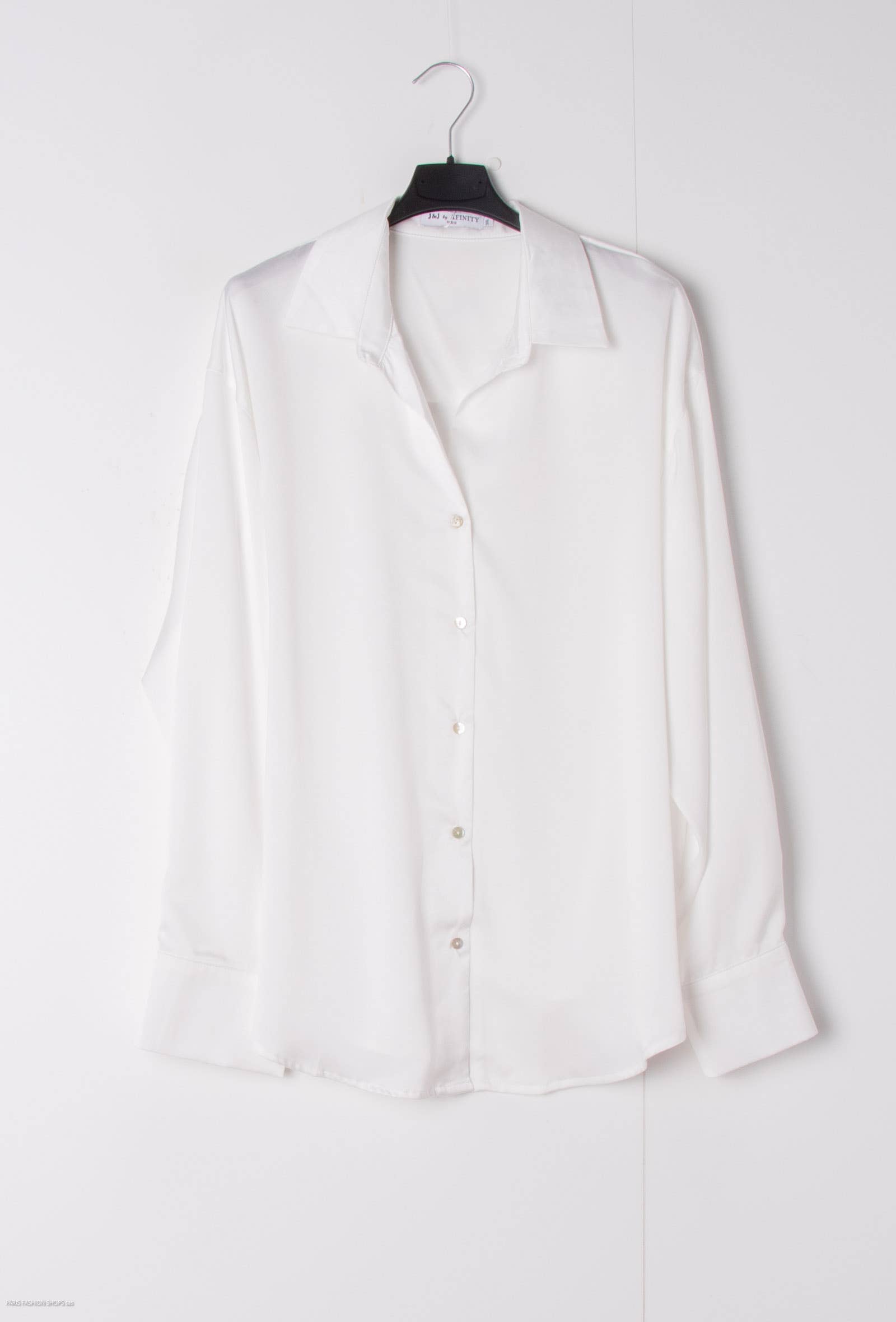 Afinity - Wholesale Button Down Shirt - Women's - Plus size satin shirt – Ref. A918-10