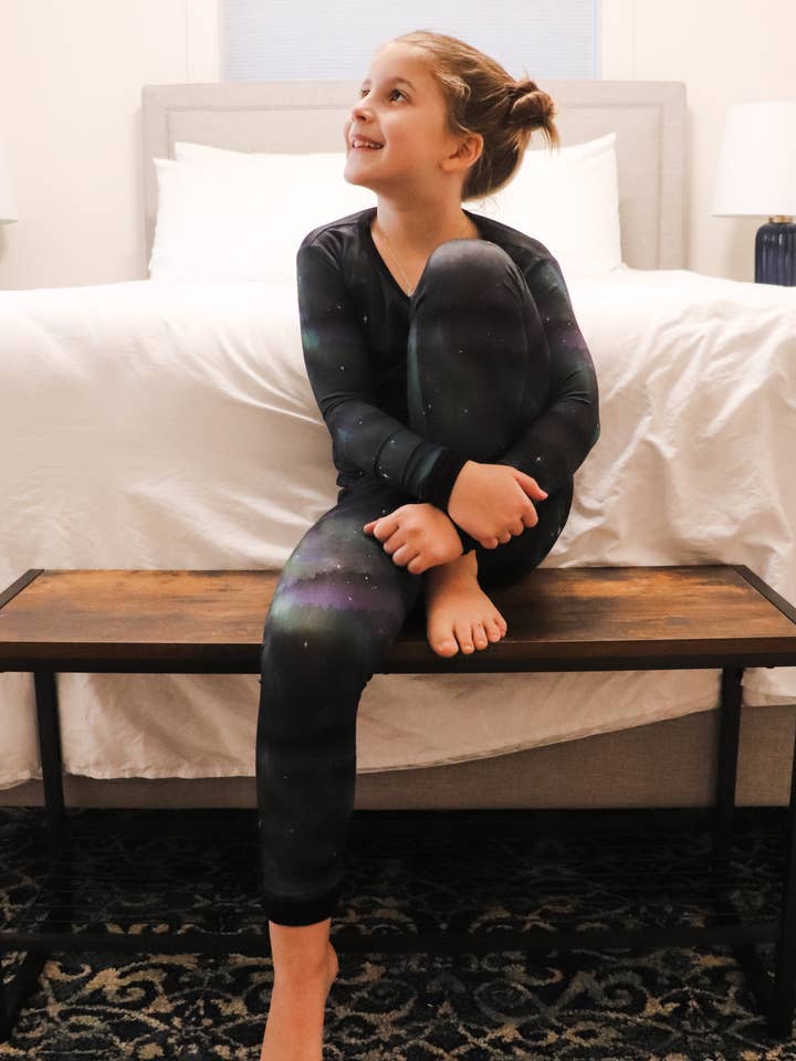 Conjunto de pijama de manga larga de Little Alaskan | Aurora para venta al por mayor de Little Alaskan Store