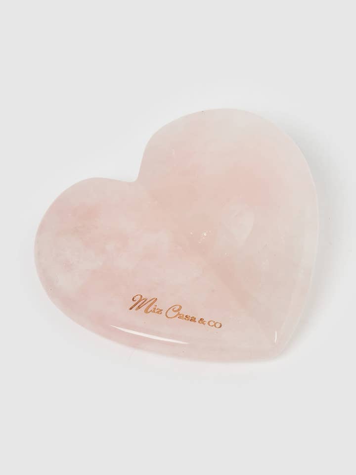 Miz Casa & Heart Gua Sha Quartz Rose pour la vente par Izoa pty ltd