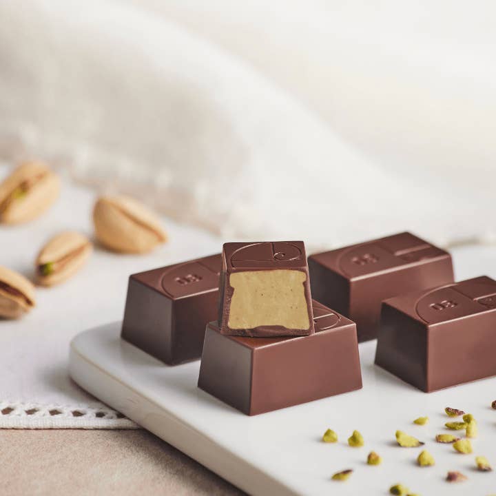 Loose Pistachio Praline for wholesale by Cioccolato Lavoratti 1938