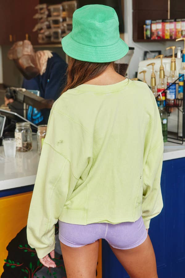 BUCKETLIST INC - Wholesale Sweatshirt - Women's - IT1365A Reversible Twist-Front Washed Terry Sweatshirt Top3