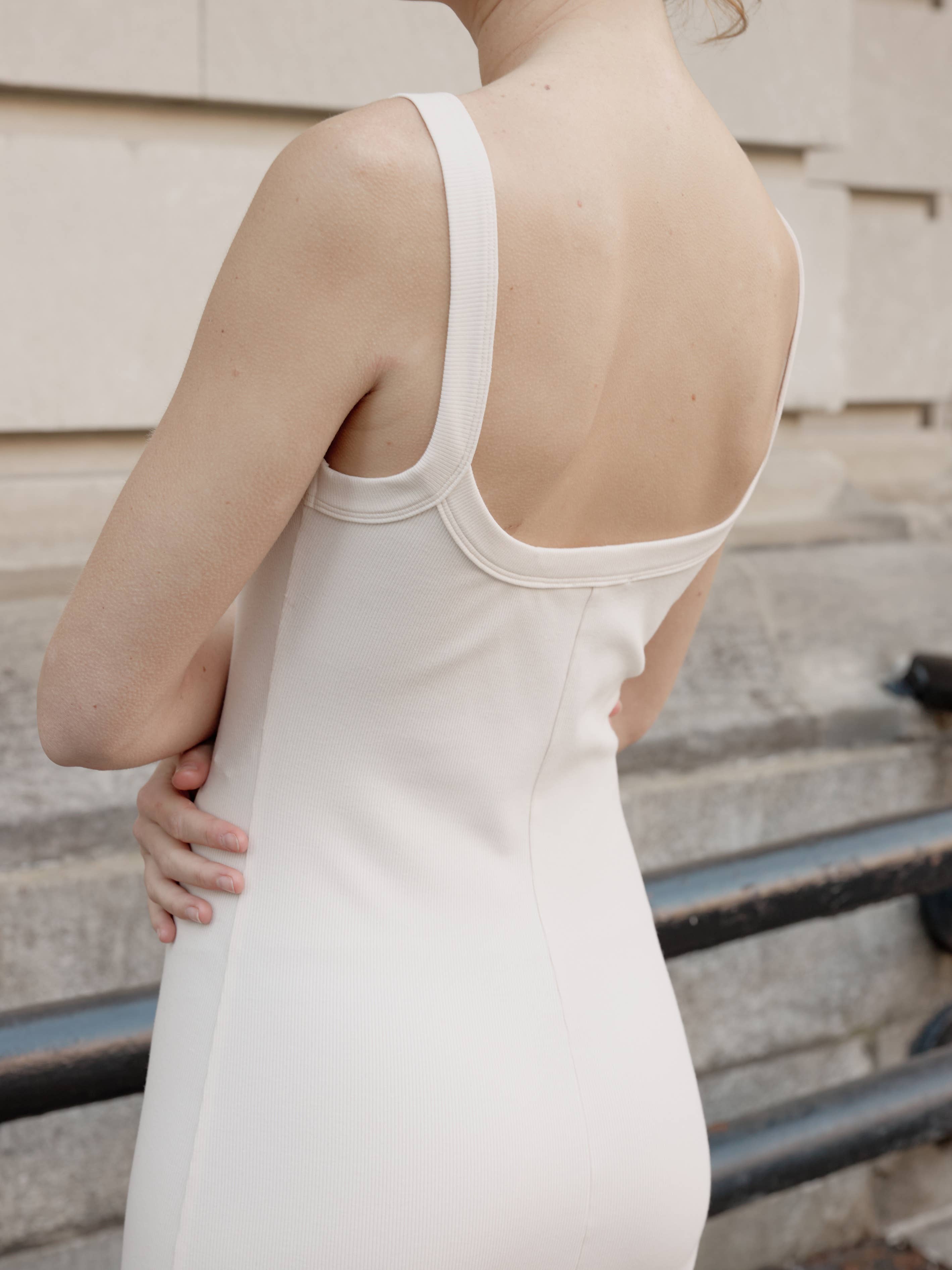 MOD REF - Vendita all'ingrosso Vestito - Donna - Abito The Marlow | Abito aderente a costine10