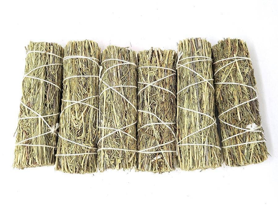 GREENROOTS USA LLC - Wholesale Sage bundle - Desert Magic Sage Wands 4" Long (1 Pack)0