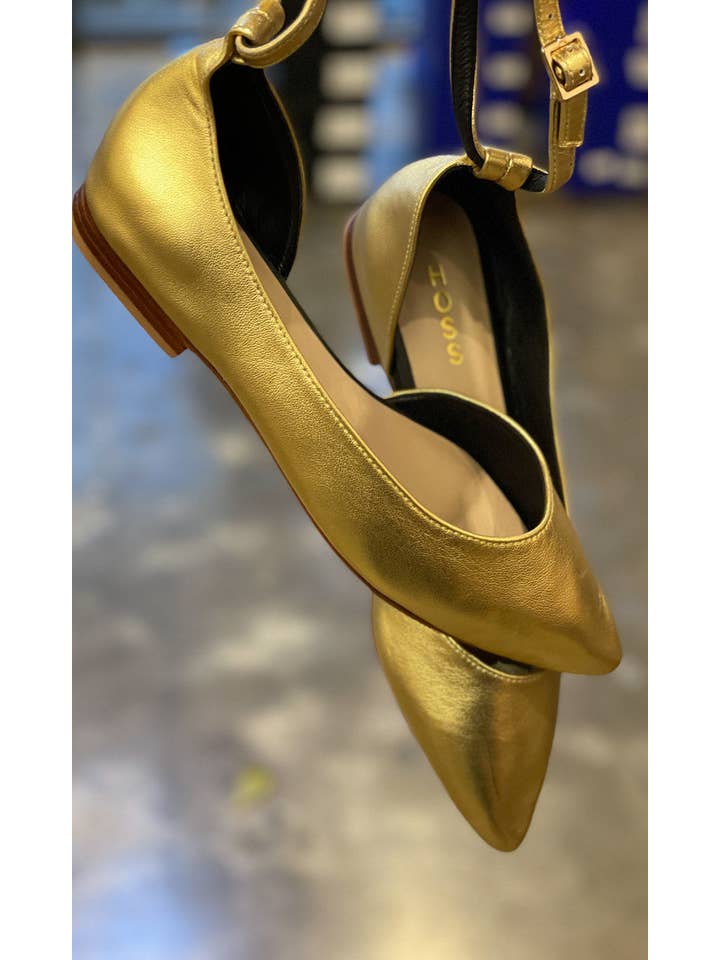 HOSS - Wholesale Flats – Women’s - HOSS Gold Leather Point Toe Flat3