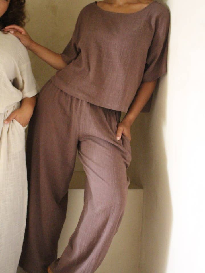 Pantalon Camden en gaze de coton pour courbes pour la vente par Na Nin