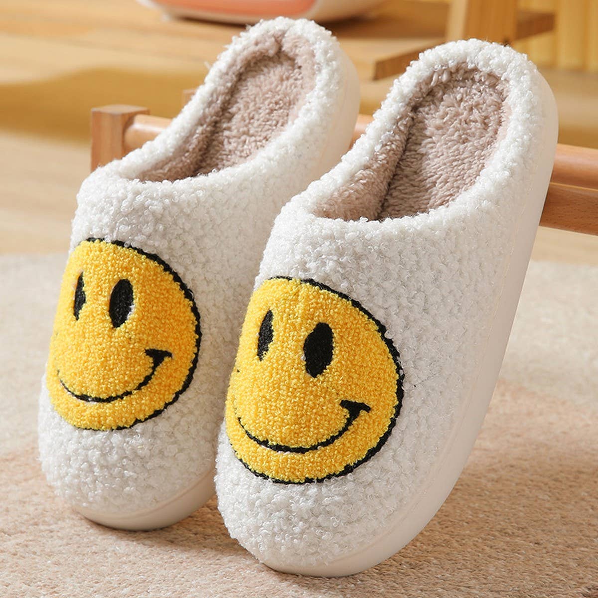 ACCITY - Wholesale Slippers - Women's - Cute Cartoon Smiling Face Fabric Slippers_CWSHS02540