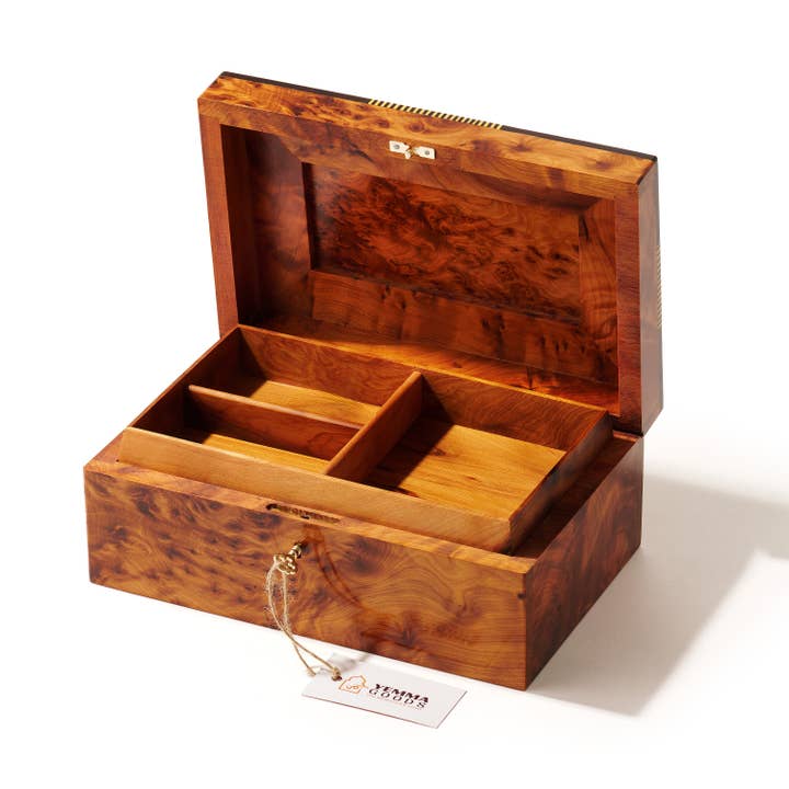 Yemma Goods - Vendita all'ingrosso Portagioie/organizer per gioielli - Grande portagioie in legno Thuya Burl con intarsio in madreperla
