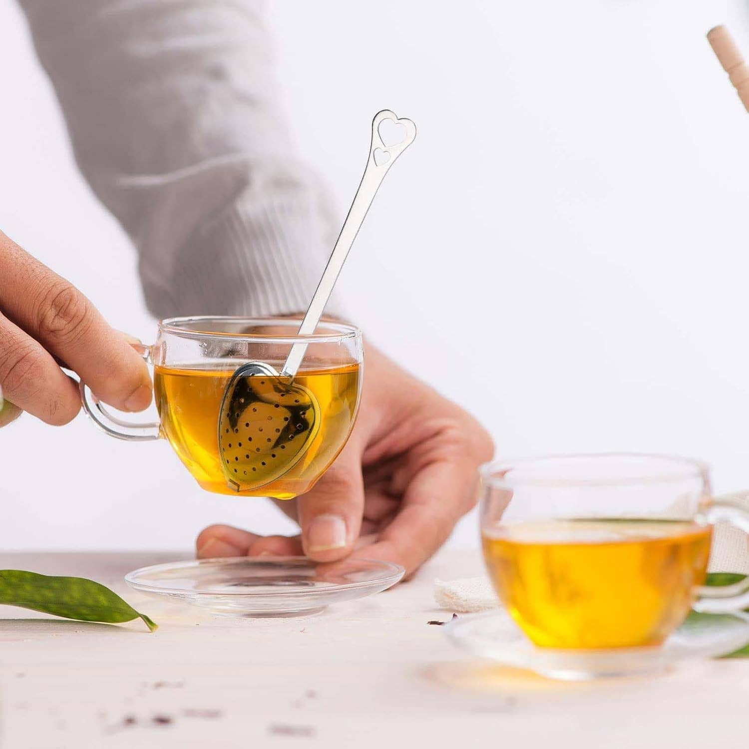 Magnifique Hearts - Wholesale Tea Strainer/Infuser - Heart Shaped Stainless Steel Loose Leaf Tea Infusers - 20 Pc1