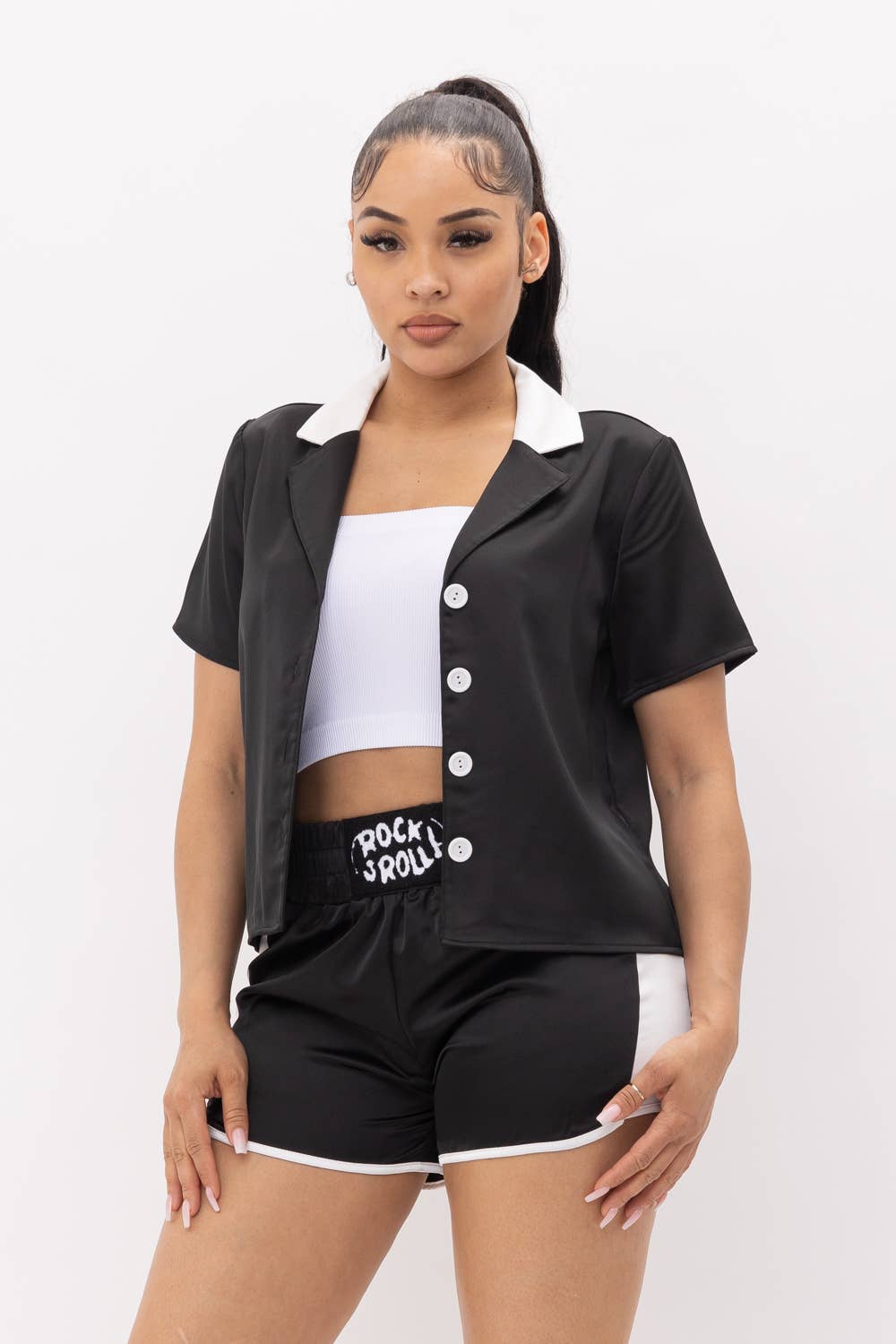 Julia by LoveJ – wholesale Set med topp och shorts – Dam – Button Down kontrast topp och främre Rock & Roll Shorts Set23