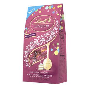 L&F Universal Goods – wholesale Chokladkartong – Lindt Lindor Födelsedagstårta med Chokladtryfflar 6/8,5OZ0