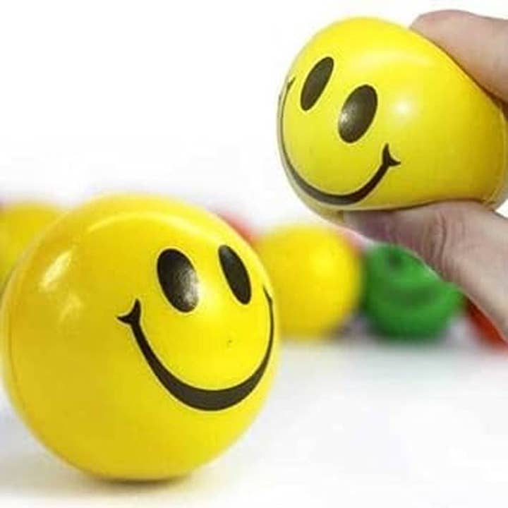 Holiday Farm – Engroshandel Stressaflastningsbold/-æltemasse – Smiley Stress Ball - Sjov stressaflastning for børn og teenagere1