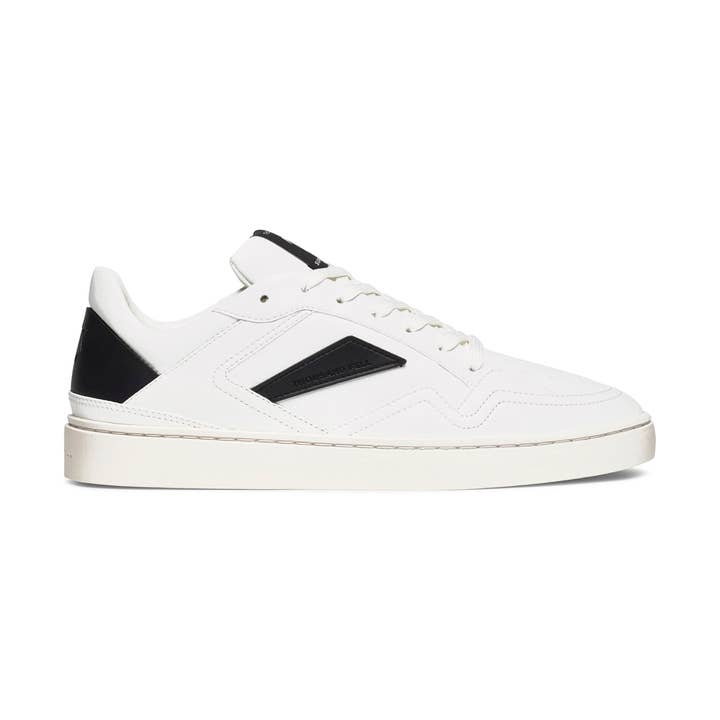 Court pour femmes | Blanc-Noir pour la vente par Thousand Fell