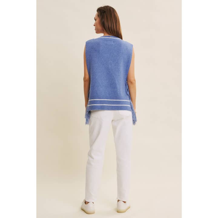 in february - Wholesale Outerwear Poncho - Women's - ECO-FRIENDLY EFFORTLESSLY ESSENTIAL SWEATER PONCHO VEST20