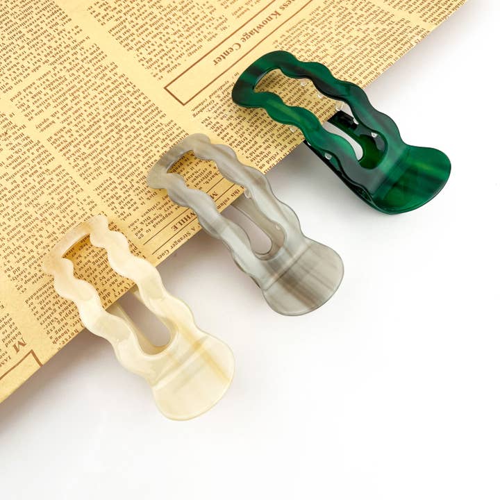 SoapElenGlen - Wholesale Hair Clip - Women's - Wavy Minimalist Alligator Barrette, U-shaped Side Hair Clip8