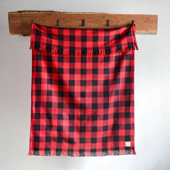 Rob Roy Check Cotton Throw Blanket 50''x70'' for wholesale by Amana Woolen Mill