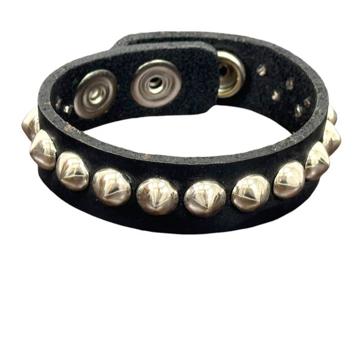 BC200 CONICAL STUDDED 3/4" WIDE SNAP BRACELET for wholesale by Funk Plus