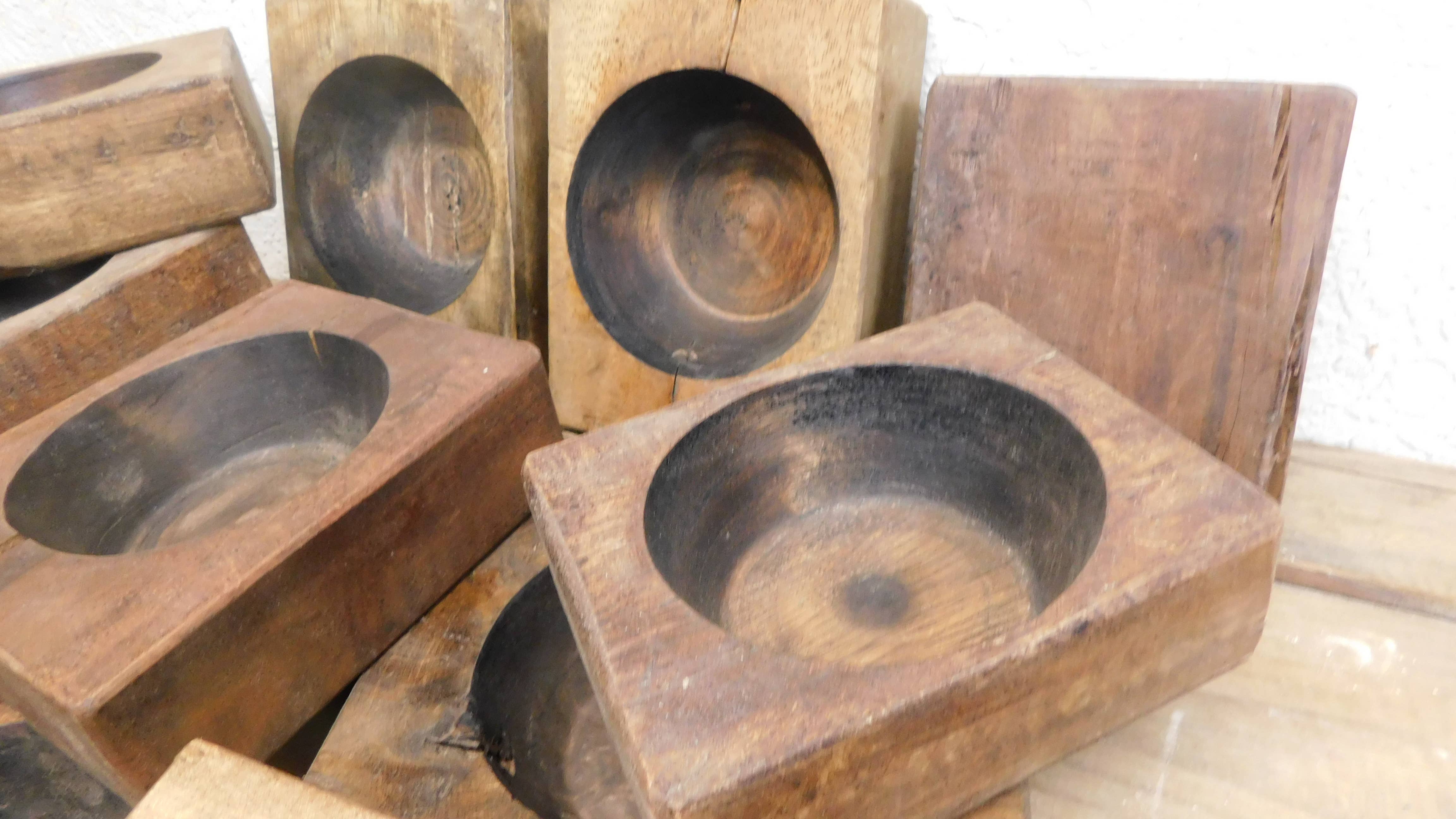 My Amigos Imports - Wholesale Decorative tray - NFC-WH5-One Hole Cheese Mold-NFC-Cheesemold-Waxed-$66